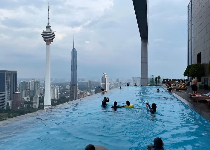 The Platinum Klcc By Victoria Home